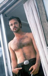 Кадр Любовь и 45 калибр