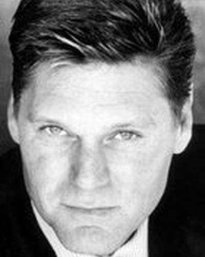 Норман Хауэлл фото