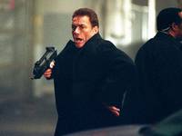 Кадр Прочная защита (видео)