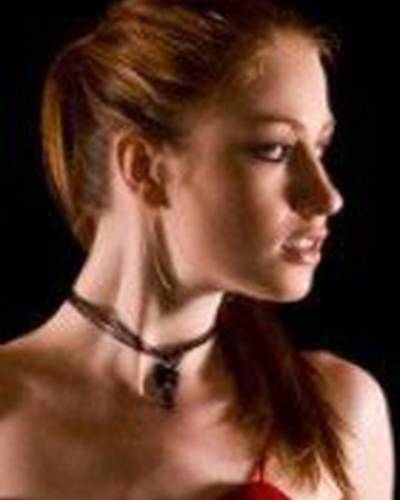 Холли Стивенс фото