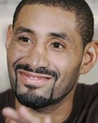 Диего Корралес фото