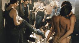 Кадр из фильма "Разыскивающий" - 1