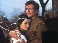 Кадр Виннету и полукровка Апаначи