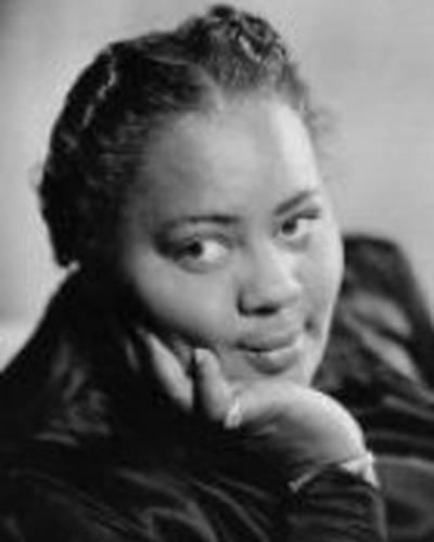 Луиз Биверс фото