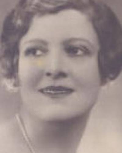 Рени Келли фото