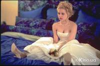 Кадр Молодожены