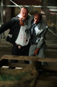 Кадр 16 кварталов