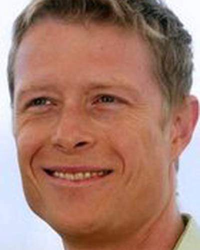 Нил Реймент фото