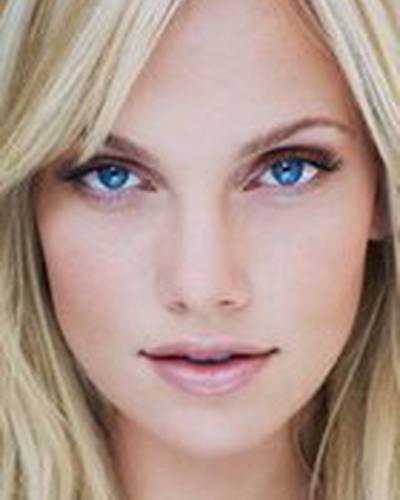 Эшли Хартман фото