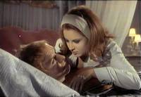 Кадр Андреа – как листок на голом теле