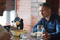 Кадр Эластико