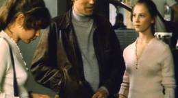 Кадр из фильма "Чужие письма" - 2