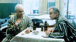 Кадр из фильма "Abbuzze! Der Badesalz Film" - 2