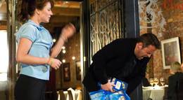 Кадр из фильма "Беспомощный" - 2