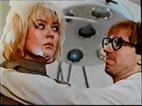 Кадр Действуй, Маня!