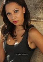 Сара Холлис фото