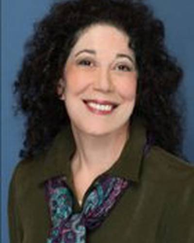 Gillien Goll фото