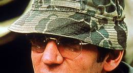 Кадр из фильма "Военно-полевой госпиталь М.Э.Ш." - 2