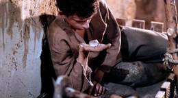 Кадр из фильма "Свет любви" - 1