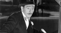 Кадр из фильма "Blonde or Brunette" - 1