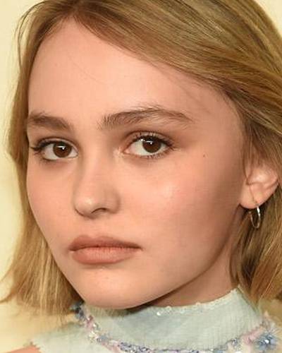 Лили-Роуз Мелоди Депп фото