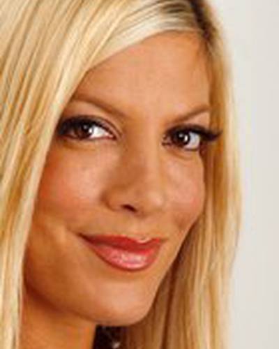 Тори Спеллинг фото