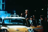 Кадр Улицы из золота