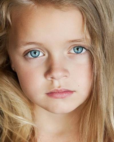 Кайли Роджерс фото