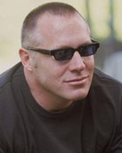 Эндрю Ганн фото