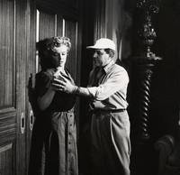 Кадр Можешь не стучать