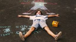 Кадр из фильма "The Kids Grow Up" - 1