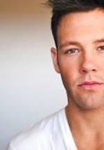 Тейлор Фрэй фото