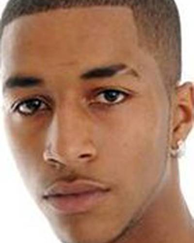 Луис Кордис фото