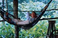 Кадр Пригоршня праха