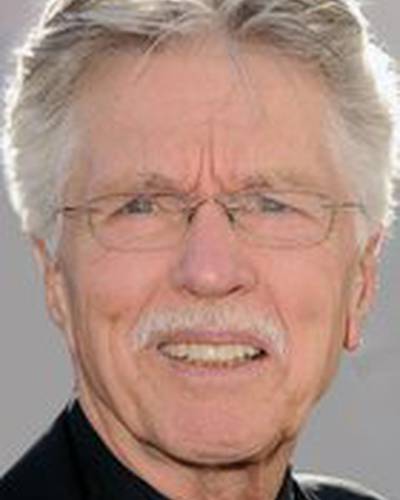 Том Скеррит фото