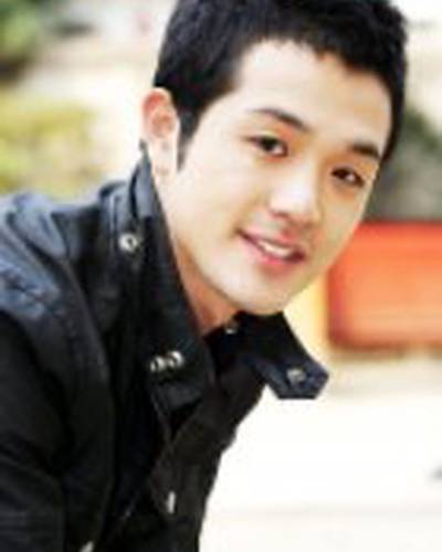 Йанг-хунь Ли фото