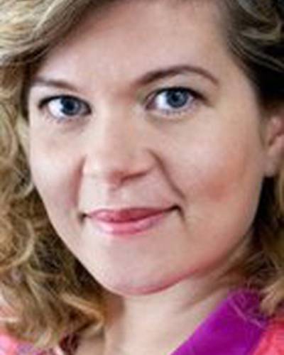 Сара Бро фото