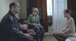 Кадр из фильма "4 месяца, 3 недели и 2 дня" - 2