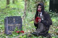 Кадр Отто, или В компании мертвецов