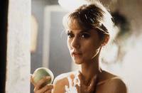 Кадр Орел или решка