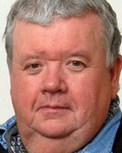 Иэн МакНис фото