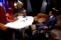 Кадр Обнаженная Бомба