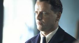 Кадр из фильма "Песня для изгоя" - 2