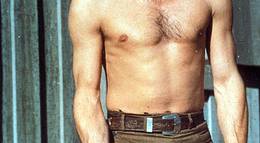 Кадр из фильма "Любовь, пуля и ярость" - 1