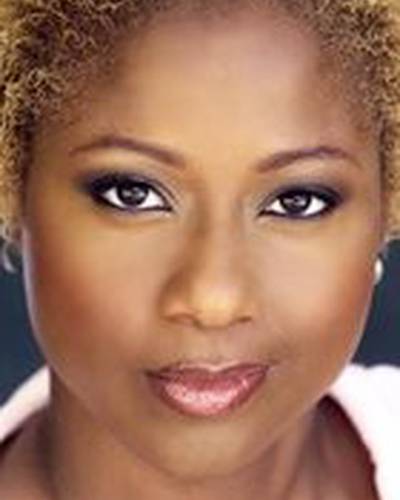 Тасиа Шерел фото