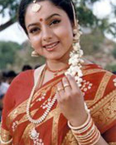 Соундарья фото