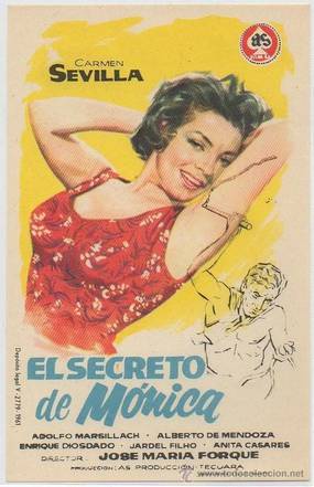 Глядя на Монику