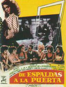 De espaldas a la puerta