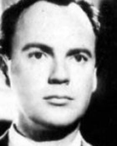 Дерек Фарр фото