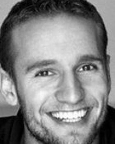 Йорн Бьорн Фуллер Ги фото